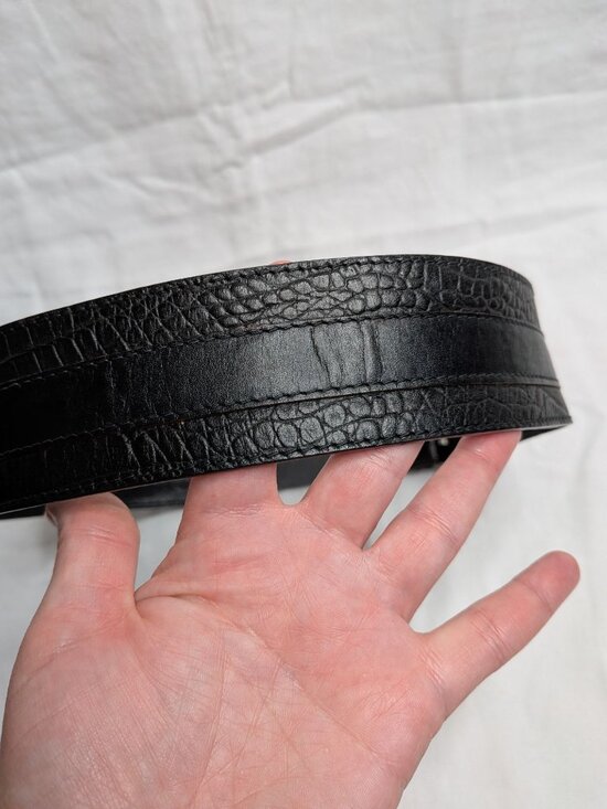 Vintage Gianni Versace Black Leather Croc Embossed Belt 70/28 Italy main image 9